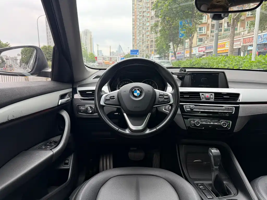 BMW X1 2018 — фото 10