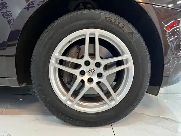 Porsche Macan 2018