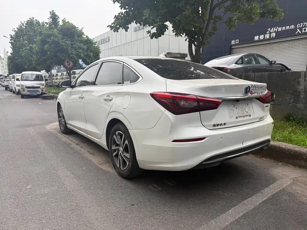 Changan Eado 2018