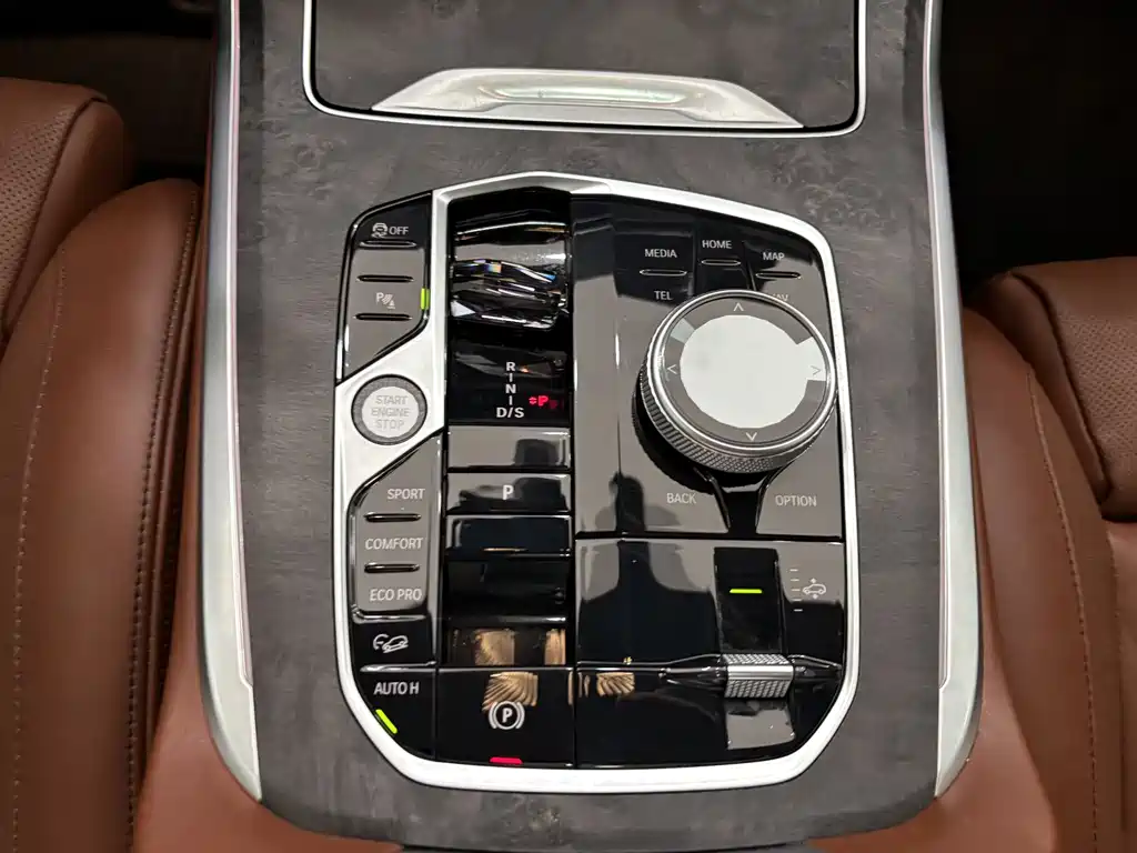 BMW X7 2023 — фото 20