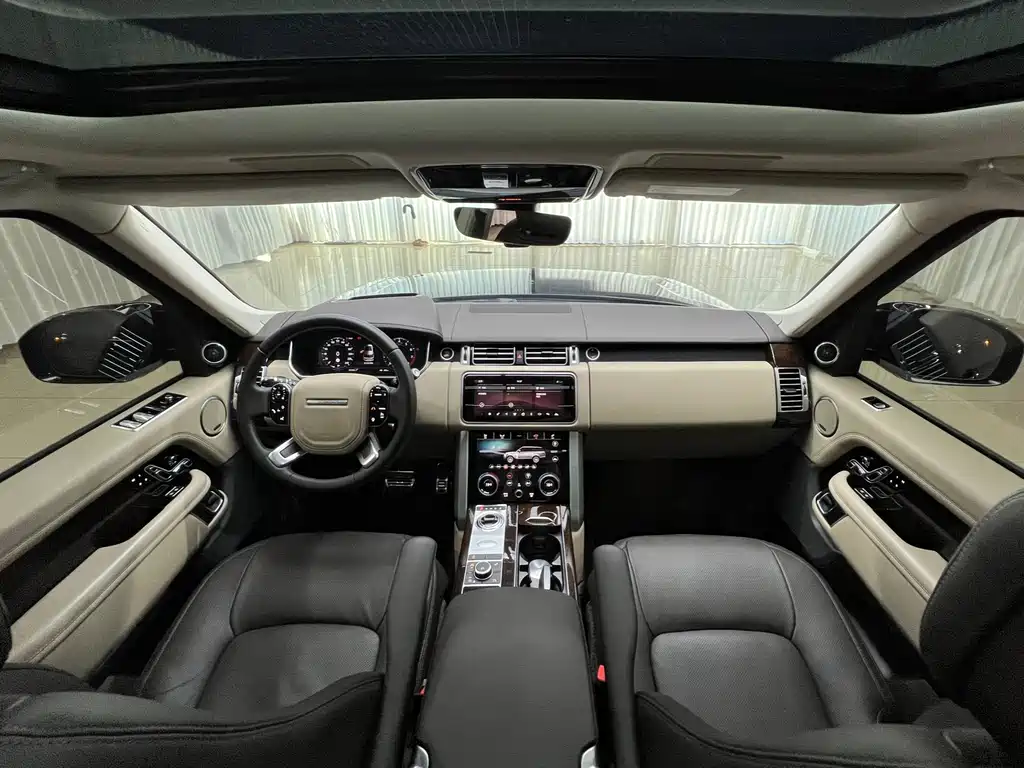Land Rover Range Rover 2022 — фото 12