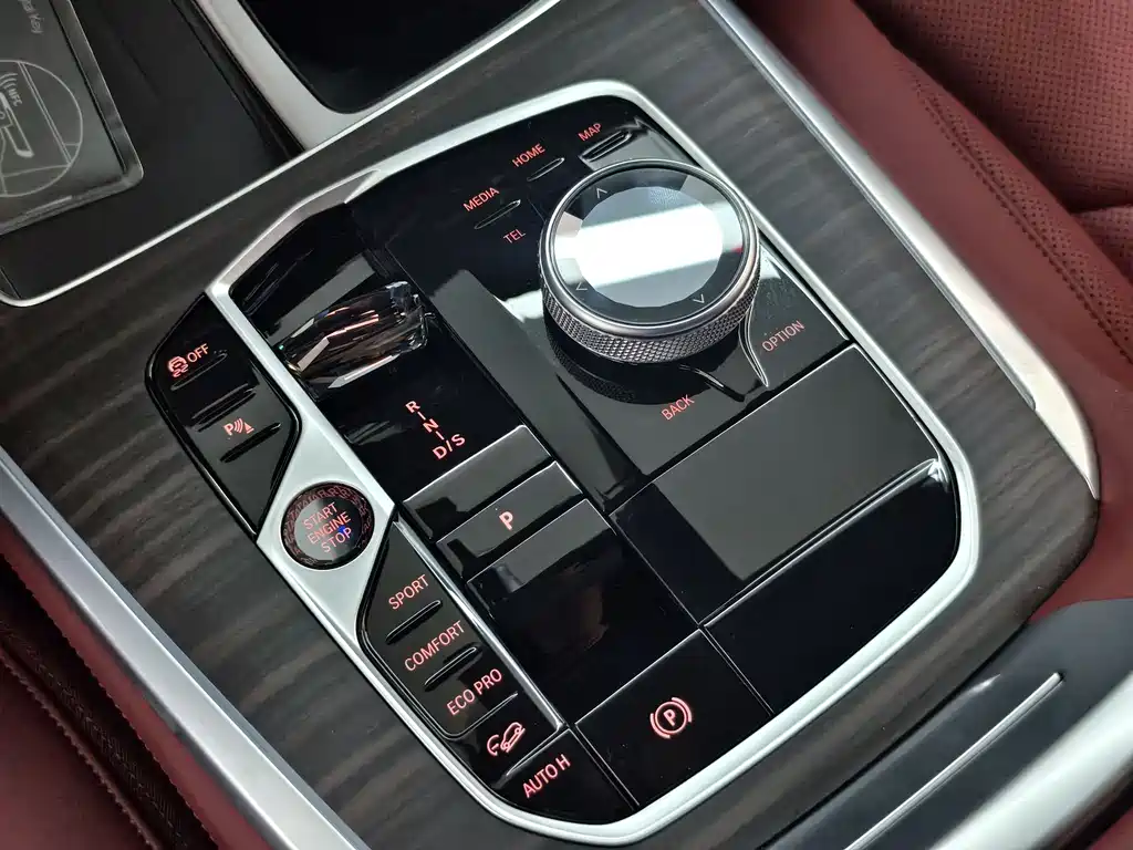 BMW X5 2025 — фото 14