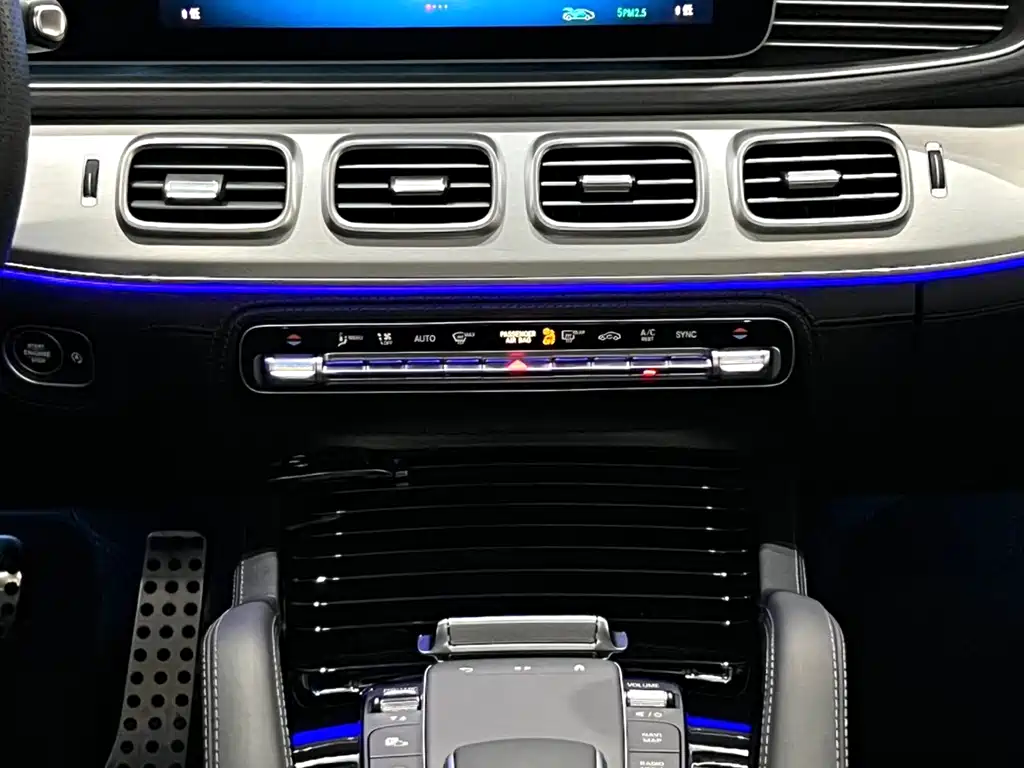 Mercedes-Benz GLE AMG 2024 — фото 17