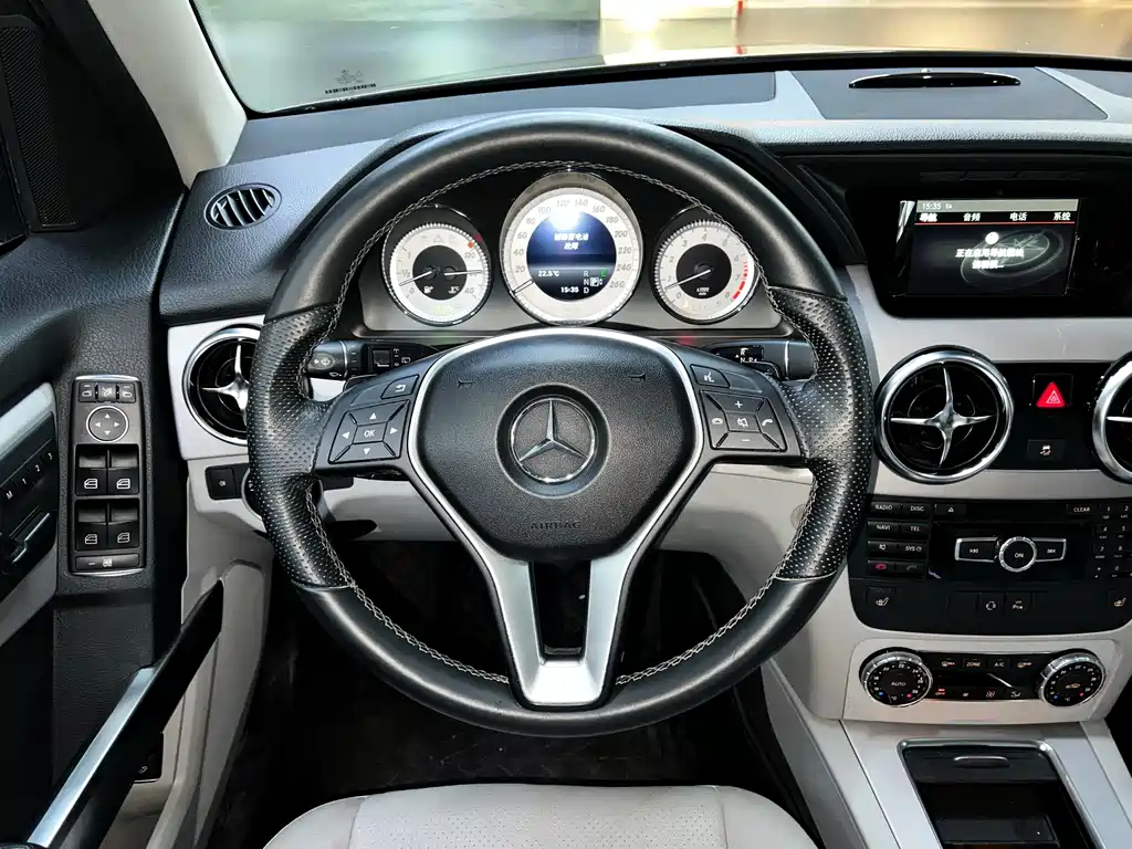 Mercedes-Benz GLK-Class 2014 — фото 16