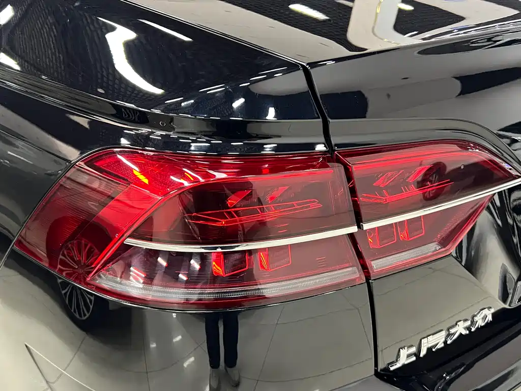Volkswagen Phideon 2020 — фото 12