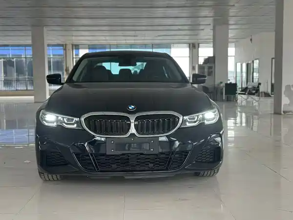 BMW 3 Series 2022