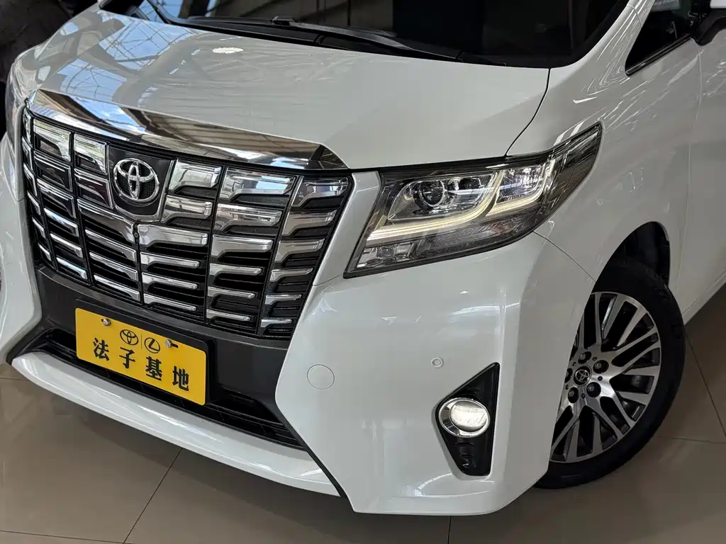 Toyota Alphard 2015 — фото 5