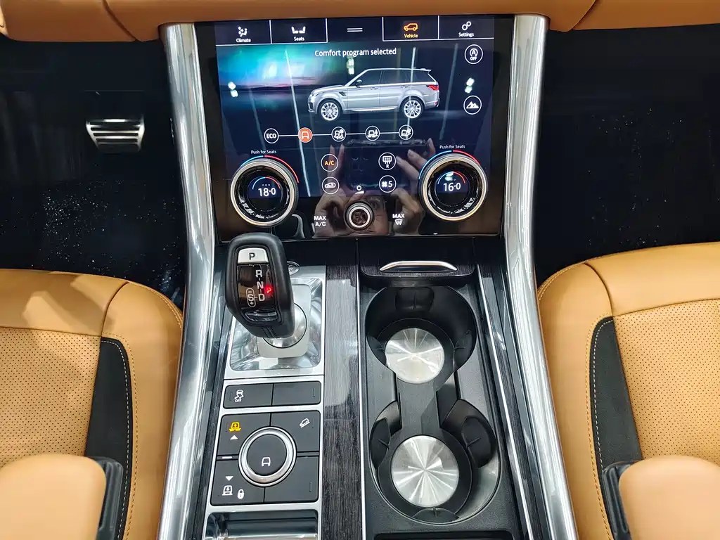 Land Rover Sport 2022 — фото 15