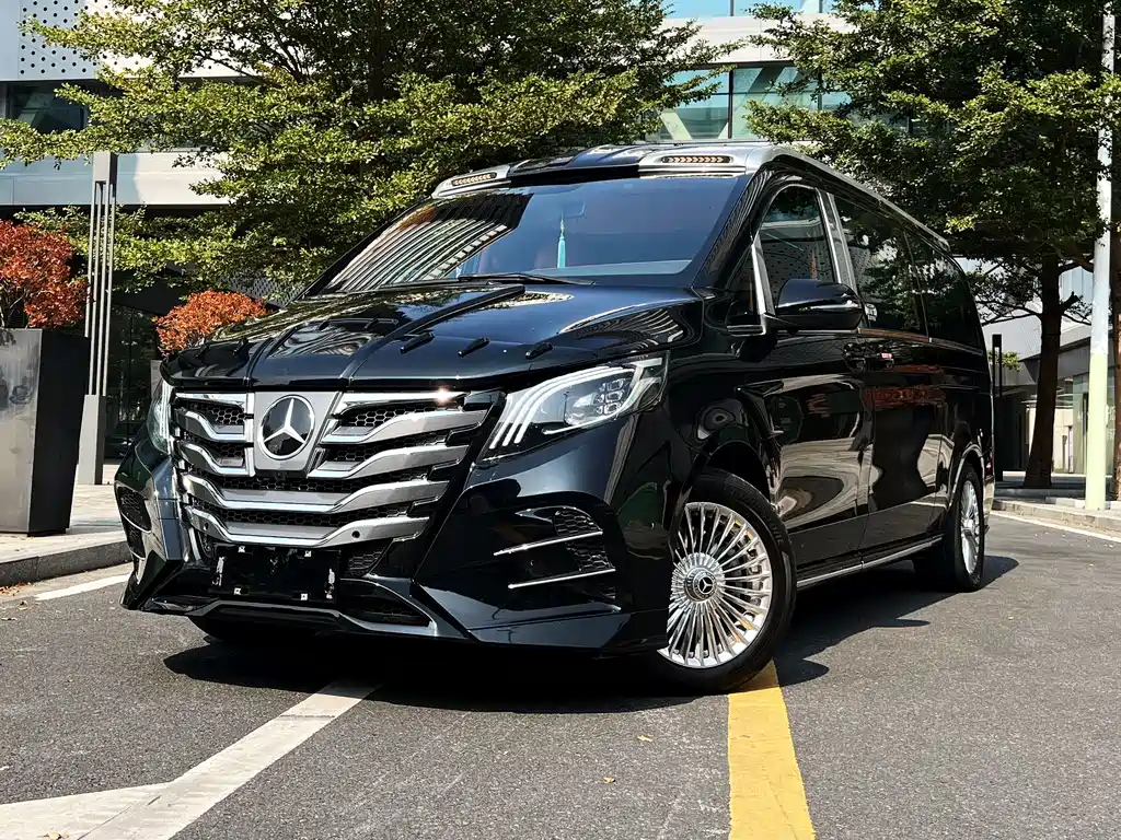 Mercedes-Benz Vito 2022 — фото 1