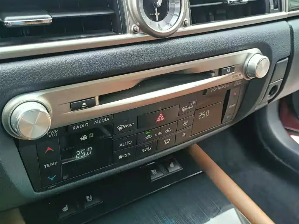 Lexus GS 2013 — фото 15