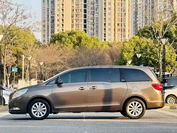 Buick GL8 2016