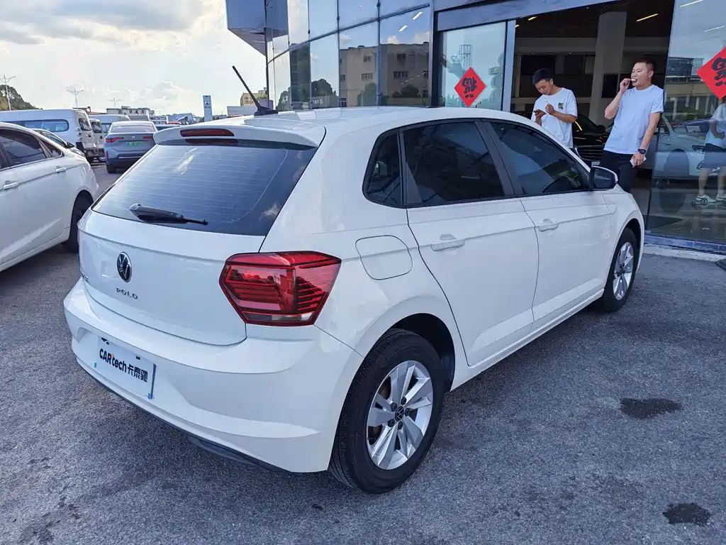 Volkswagen Polo 2021