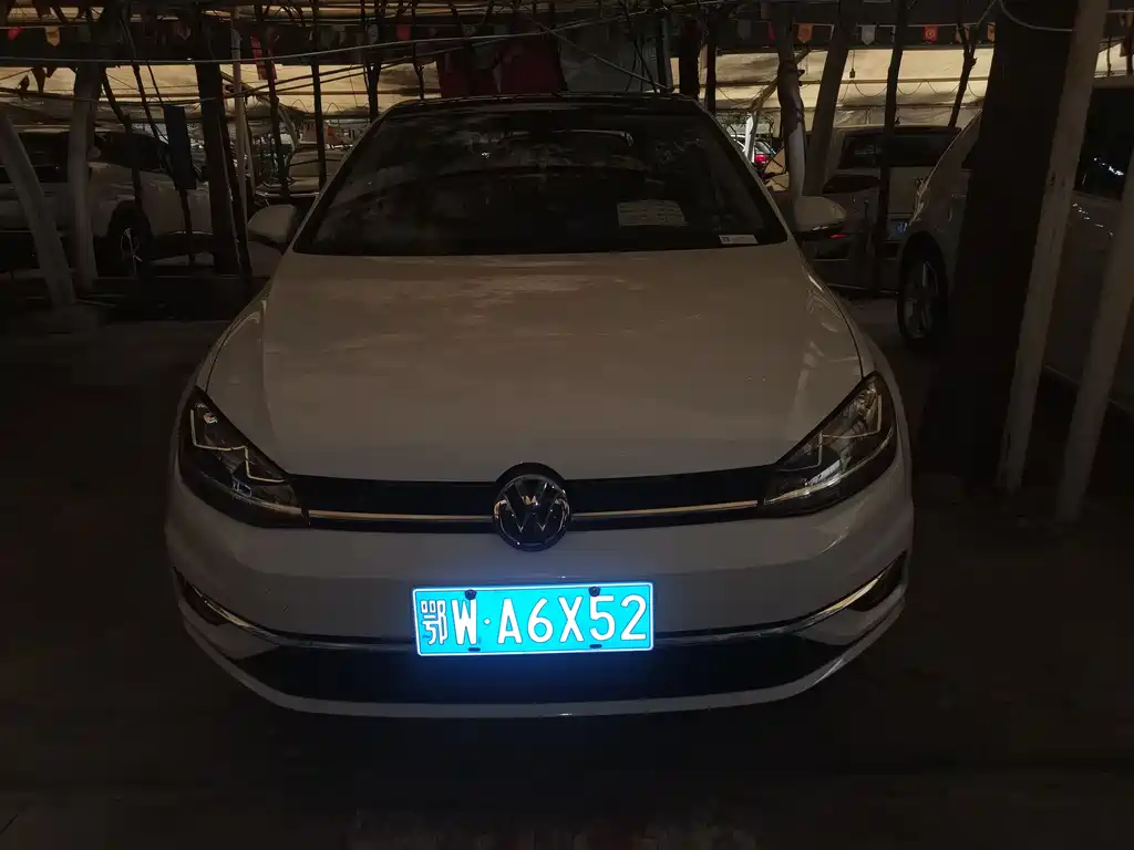 Volkswagen Golf 2020
