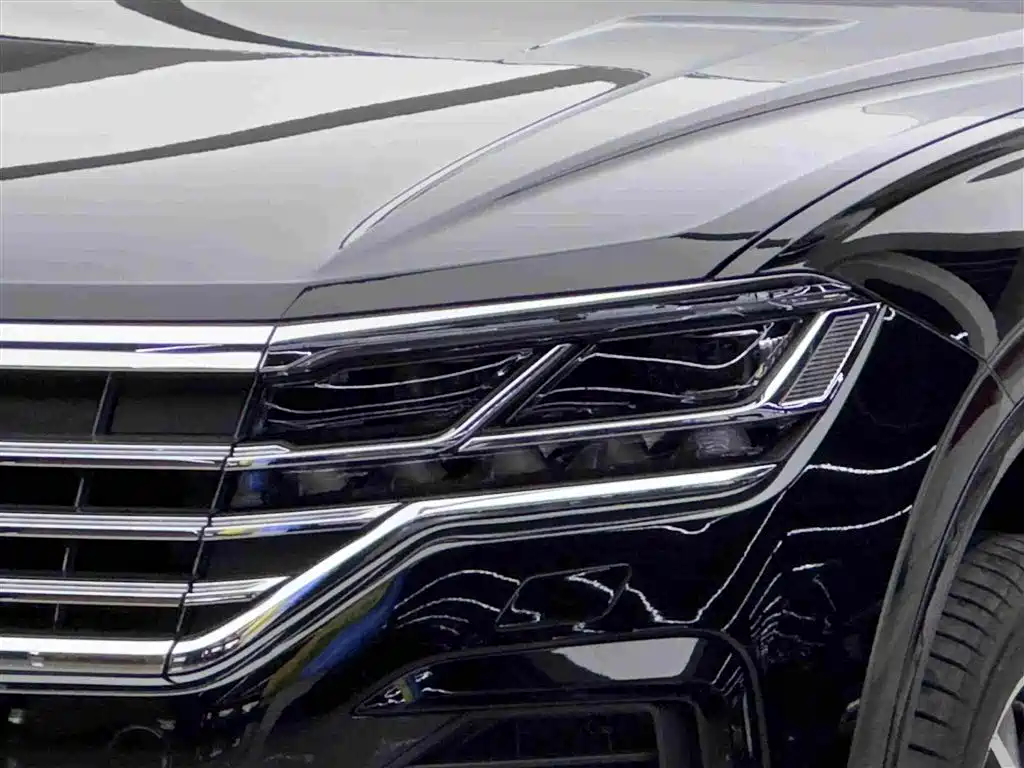 Volkswagen Touareg 2025 — фото 3