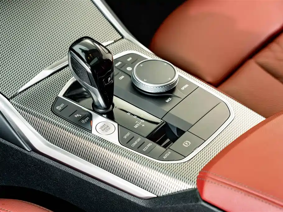 BMW 3 Series 2022 — фото 11
