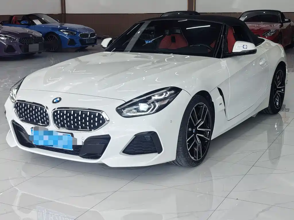 BMW Z4 2023 — фото 1