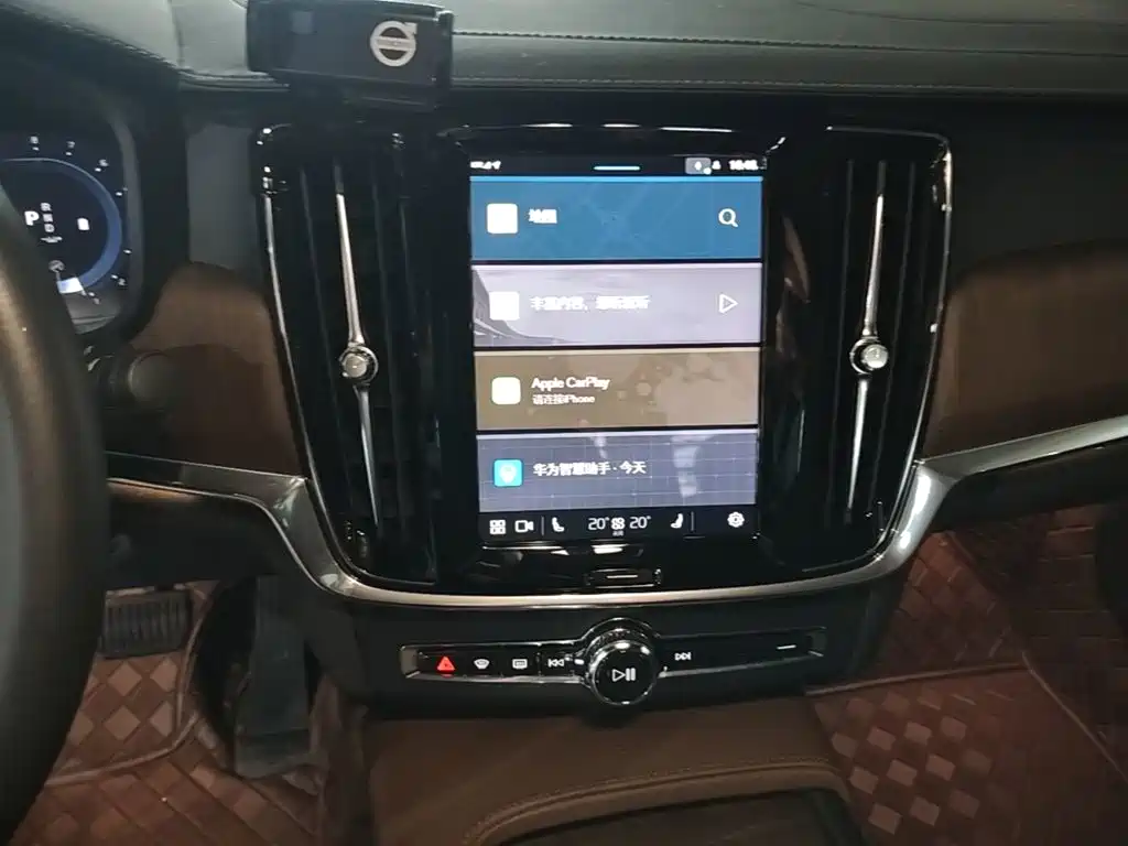 Volvo S90 2022 — фото 13