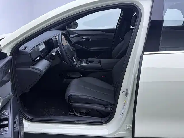 BYD Qin L 2025 — фото 19