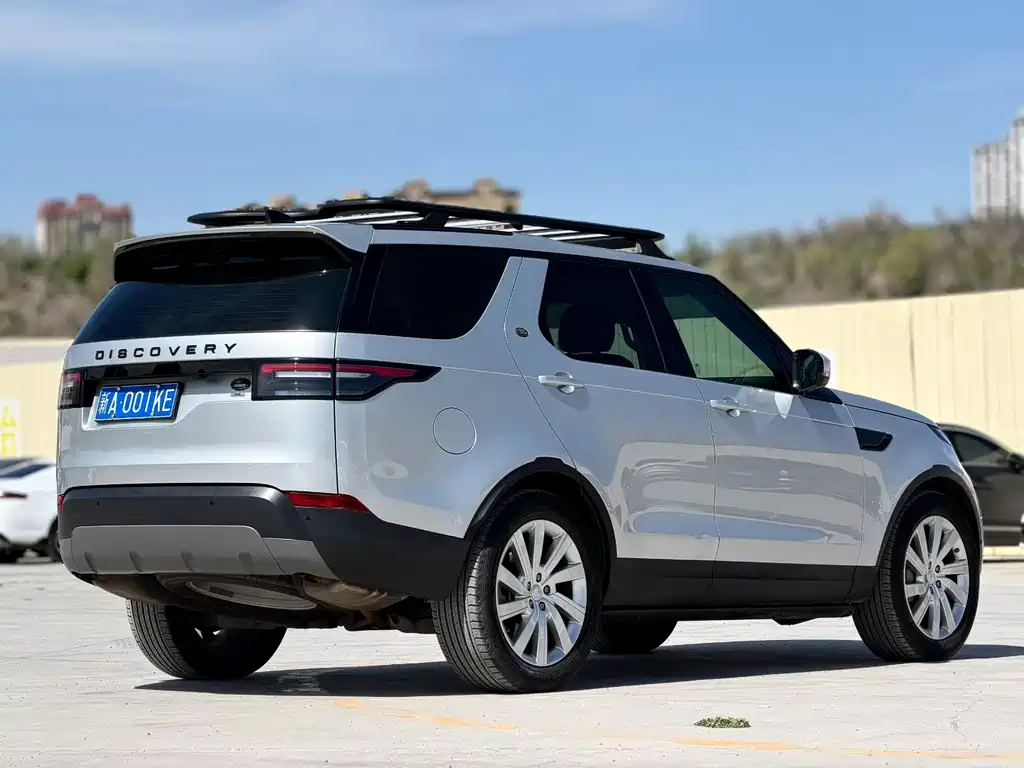 Land Rover Discovery 2020 — фото 9