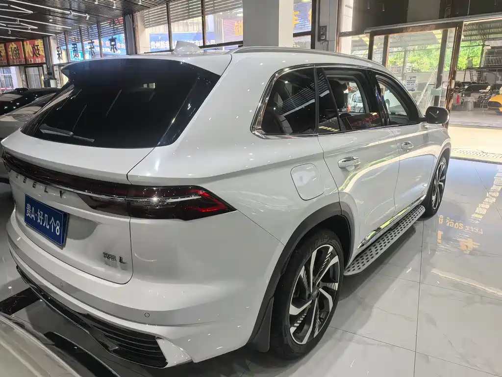 Geely Xingyue L 2023 — фото 15