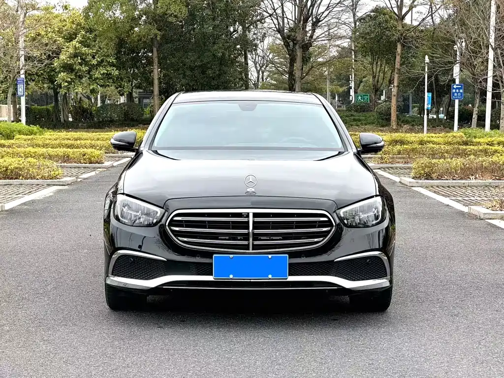 Mercedes-Benz E-Class 2021 — фото 2