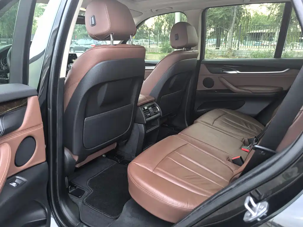 BMW X5 2014 — фото 15