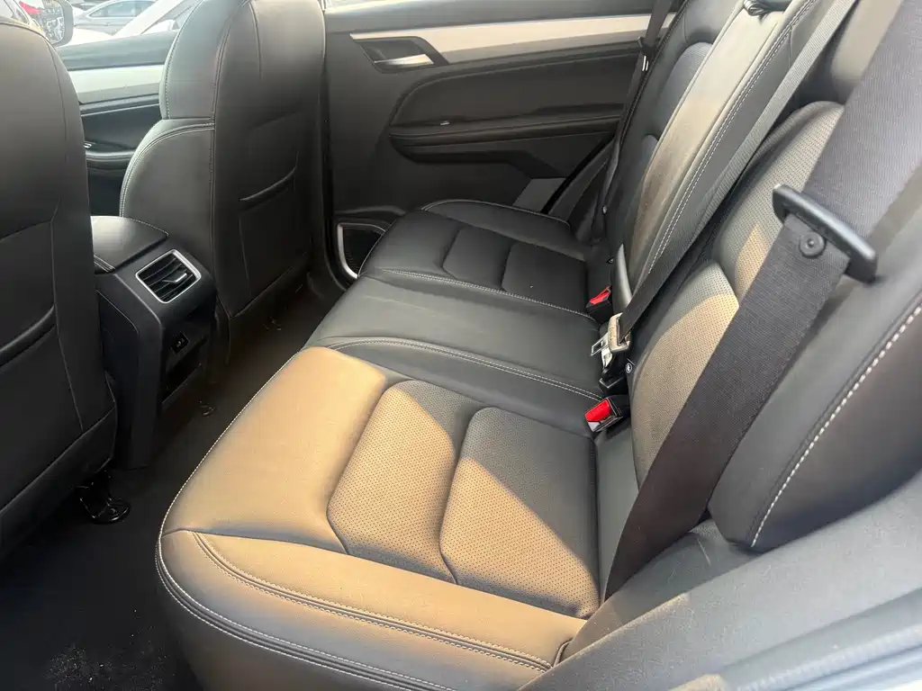 Geely Vision X6 2020