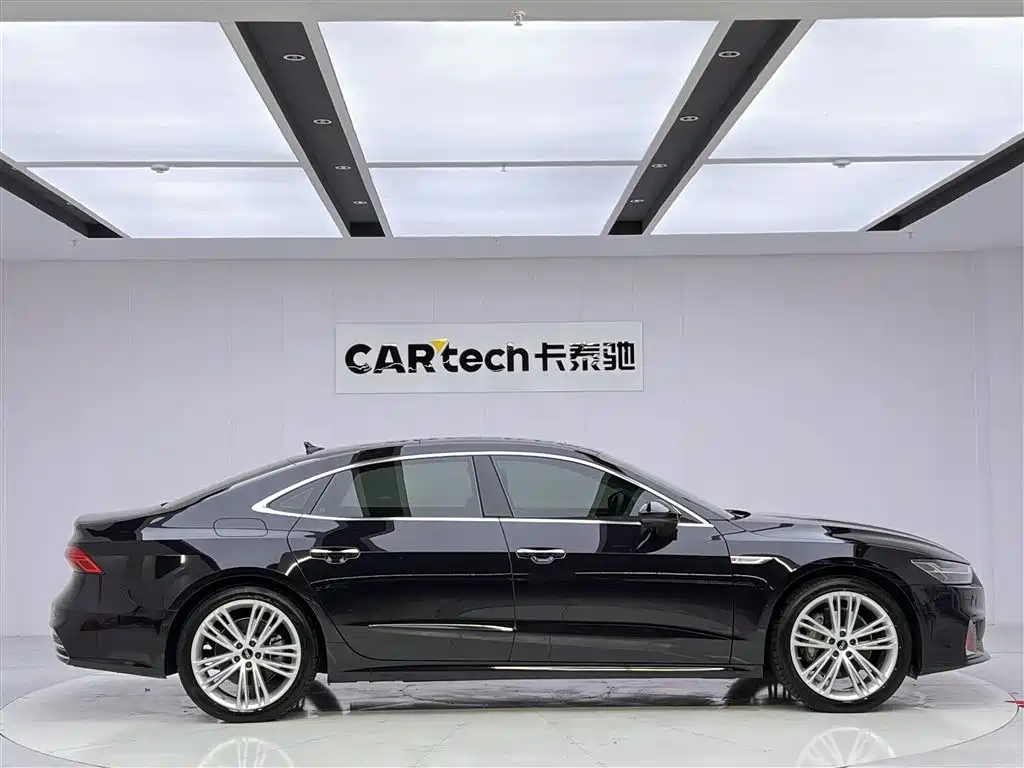 Audi A7L 2024 — фото 4