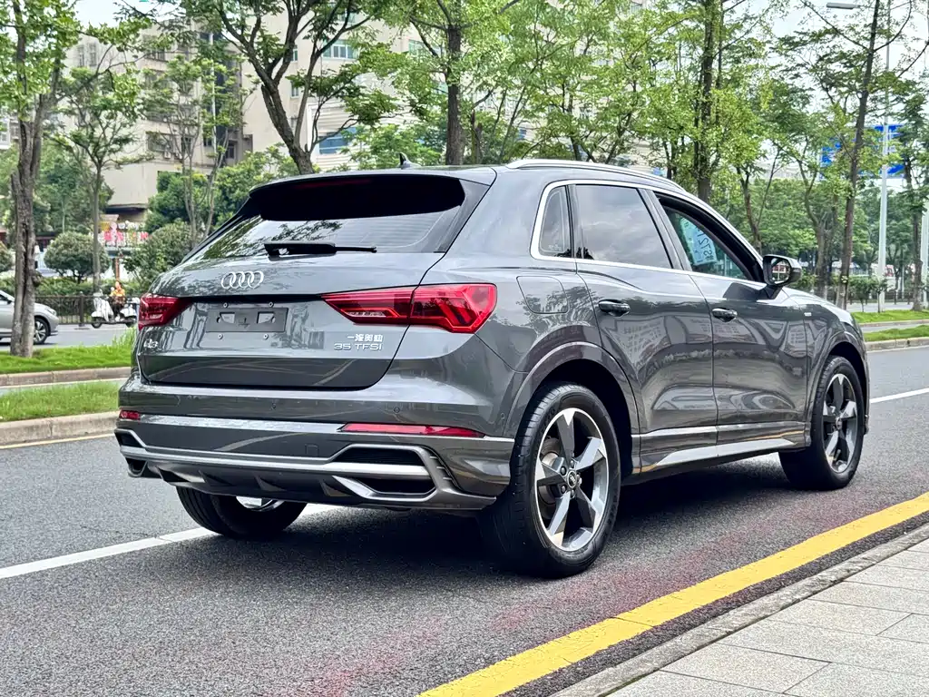 Audi Q3 2022