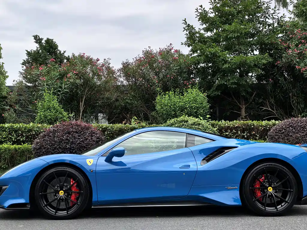 Ferrari 488 2020 — фото 5