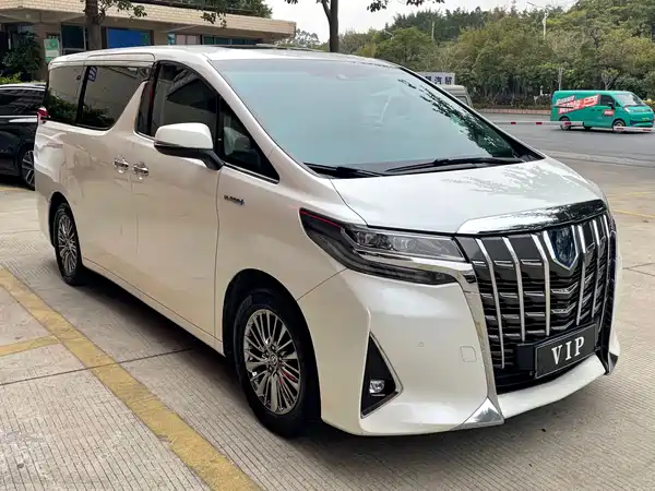 Toyota Alphard 2021