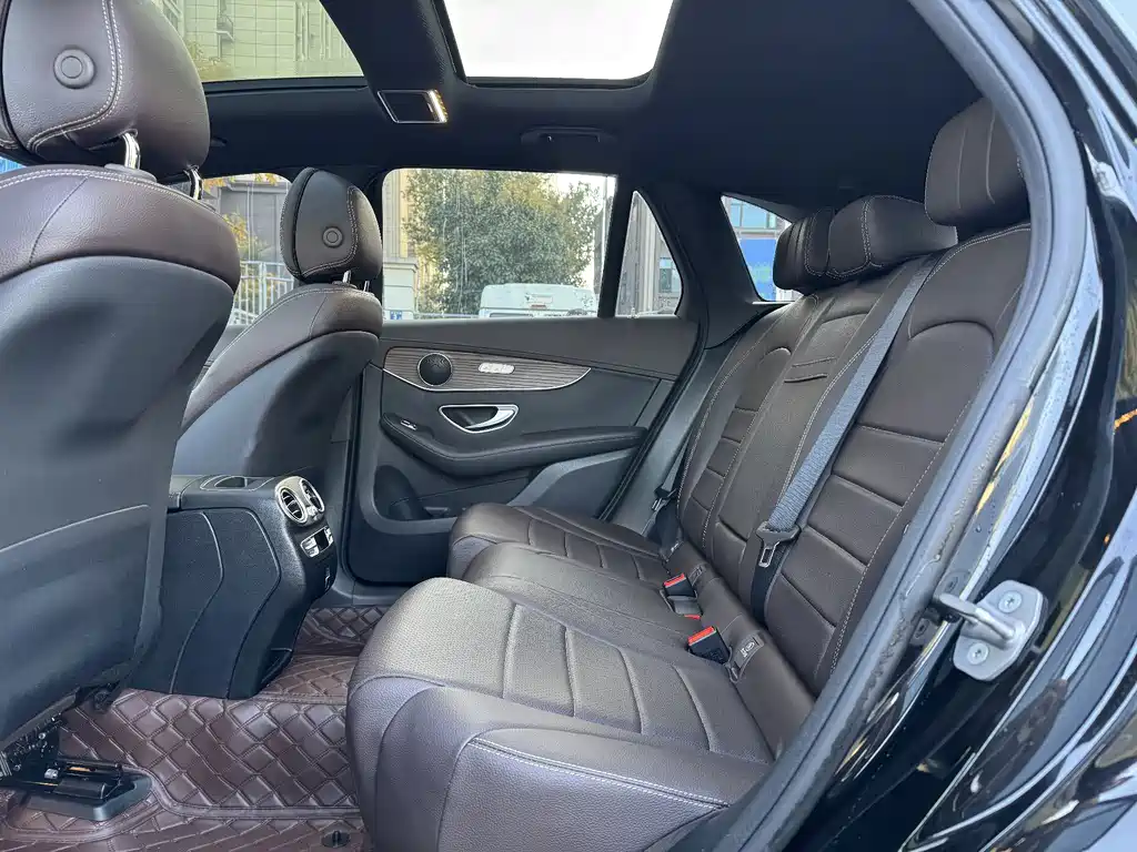 Mercedes-Benz GLC 2022