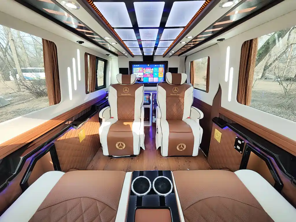 Mercedes-Benz Sprinter 2015 — фото 13