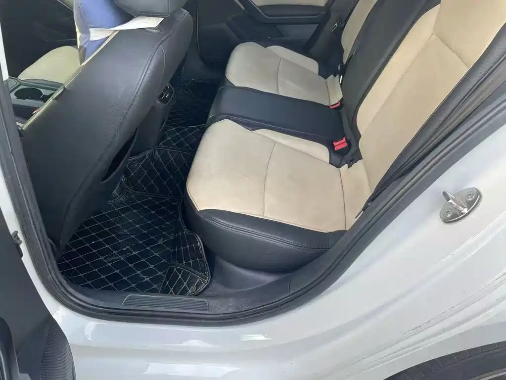 Volkswagen Lamando 2015