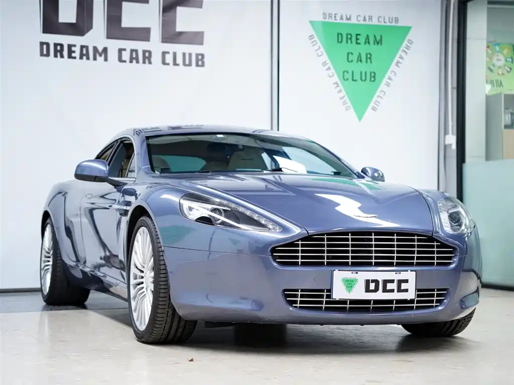 Aston Martin Rapide 2011 — фото 9