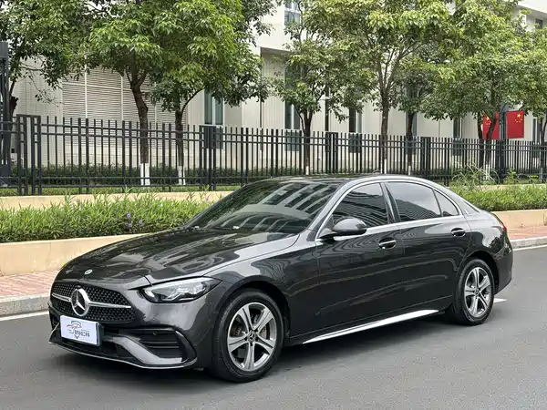 Mercedes-Benz C-Class 2022