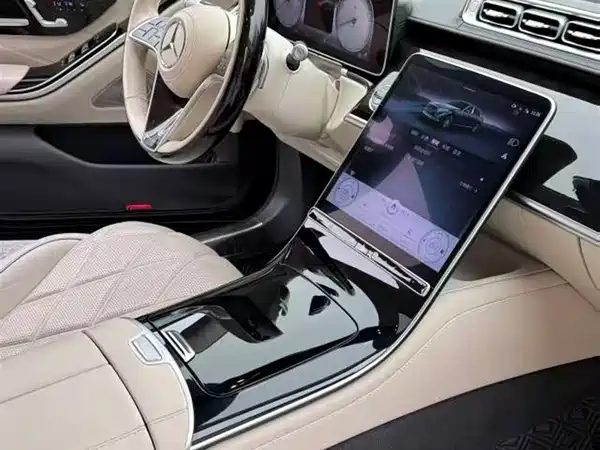 Mercedes-Benz Maybach S-Class 2022