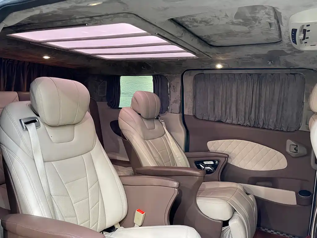 Ford Tourneo 2020 — фото 18
