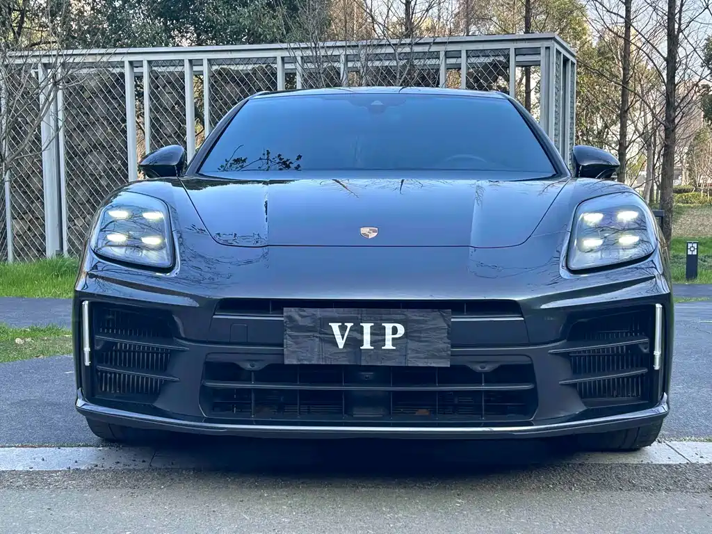 Porsche Panamera 2025 — фото 2