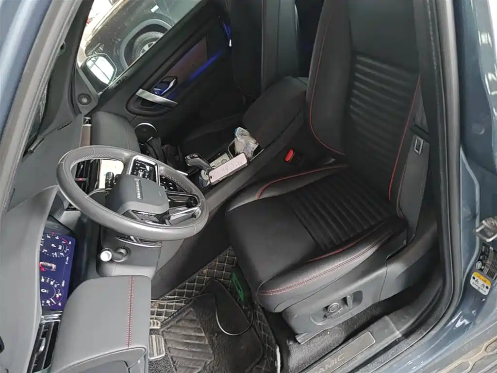 Land Rover Discovery Sport 2022 — фото 15