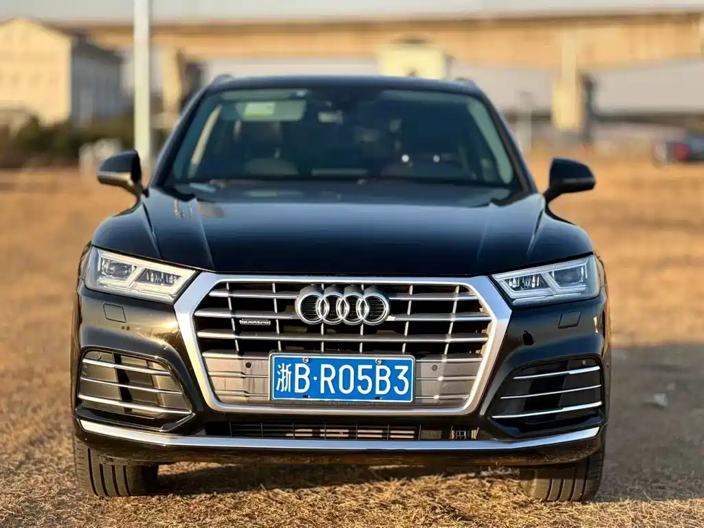 Audi Q5L 2021 — фото 2