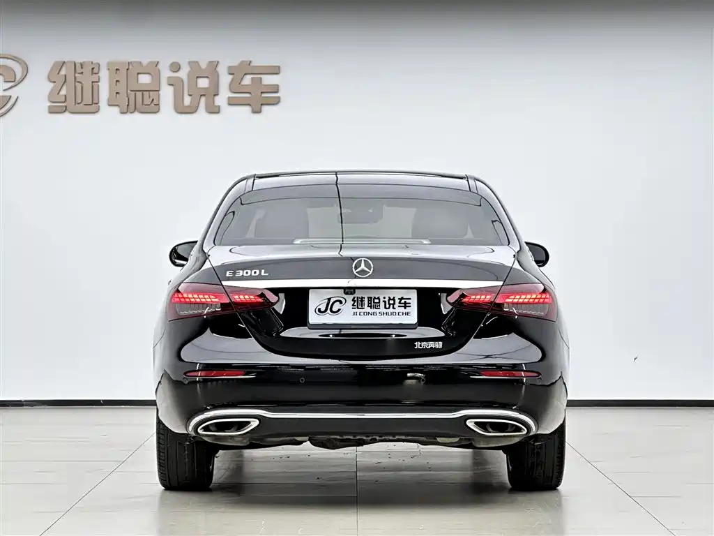 Mercedes-Benz E-Class 2021 — фото 4