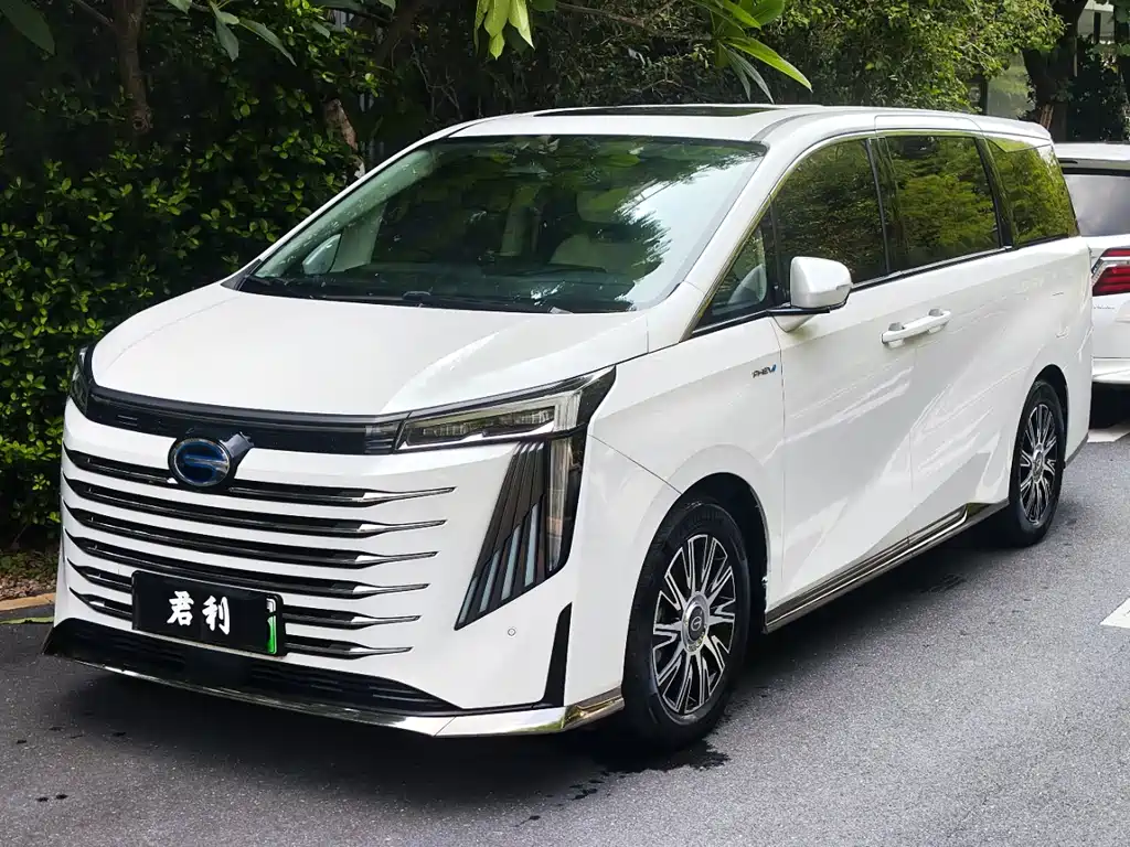 GAC Motor Trumpchi E9 2023 — фото 1