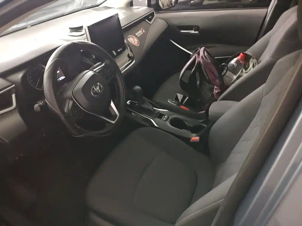 Toyota Corolla 2021 — фото 15