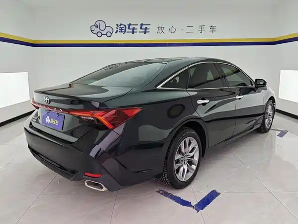Toyota Avalon 2020