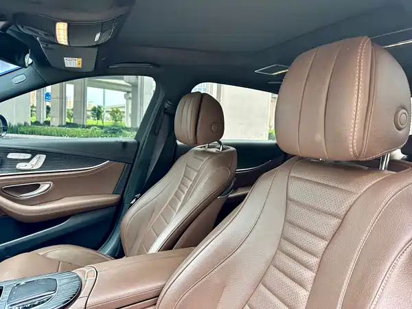 Mercedes-Benz E-Class 2021