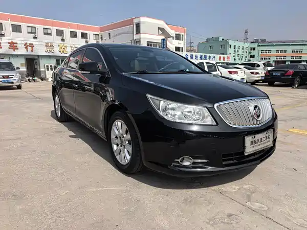 Buick LaCrosse 2012