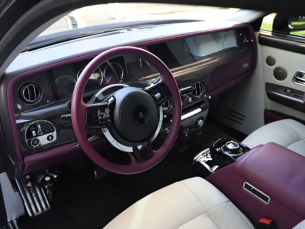 Rolls-Royce Phantom 2007 — фото 13