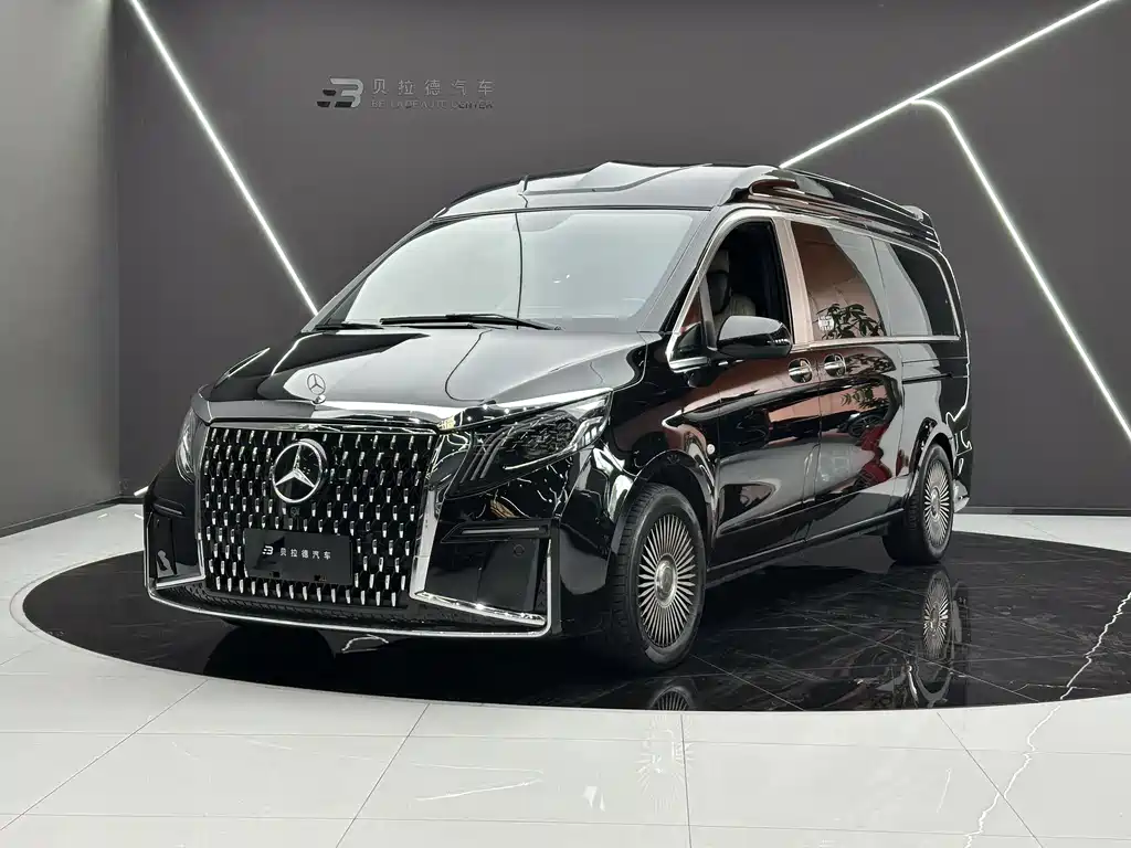 Mercedes-Benz Vito 2023 — фото 1