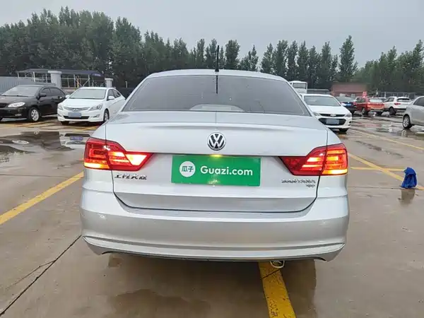 Volkswagen Santana 2016